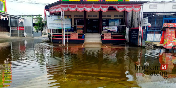 Sudah 2 Minggu 6 Kecamatan di Pati Masih Terendam Banjir