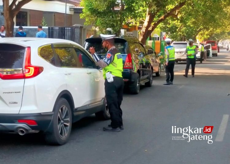 28 Pengendara Terciduk Langgar Lalu Lintas di Pertigaan Pentol Godhi Pati