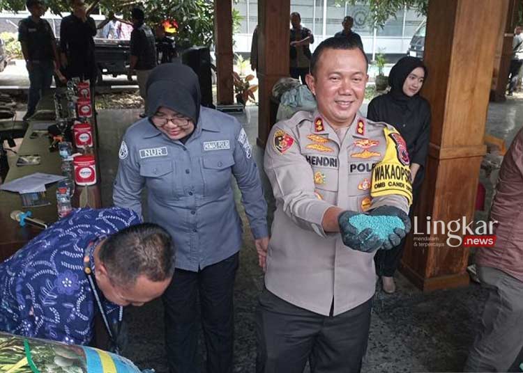 Edarkan Pupuk Palsu di Banyumas 5 Tersangka Ditangkap dan 1 Buron