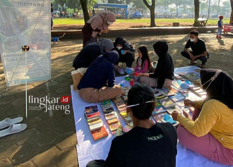 Tanamkan Literasi pada Anak Komunitas Rumah Baca Kreatif Hadir Tiap Minggu di Alun Alun Juwana