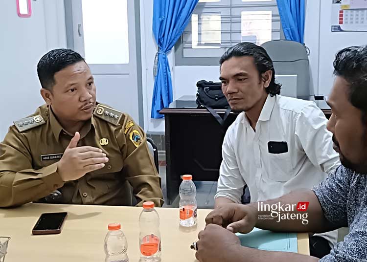 Agus Sunarko kawal warga Dukuhseti tagih janji perbaikan Jalan Tayu Puncel